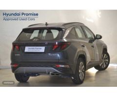 Hyundai Tucson Tucson 1.6 CRDI Maxx 4x2 de 2023 con 9.802 Km por 27.900 EUR. en Sevilla