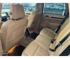 Porsche Cayenne 3.6 V6 de 2011 con 239.068 Km por 25.990 EUR. en Las Palmas