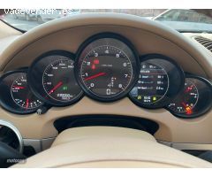 Porsche Cayenne 3.6 V6 de 2011 con 239.068 Km por 25.990 EUR. en Las Palmas