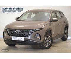 Hyundai Tucson 1.6 TGDI Klass 4x2 de 2022 con 16.805 Km por 25.100 EUR. en Sevilla