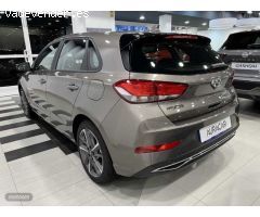 Hyundai i30 1.5 DPI Klass SLX 110 de 2023 con 7.682 Km por 19.900 EUR. en Cuenca