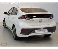 Hyundai Ioniq 1.6 GDI Tecno de 2018 con 55.000 Km por 19.500 EUR. en Valladolid
