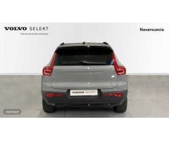 Volvo XC40 XC40 Recharge Core, Single Extended Range, Electrico de 2023 con 3.900 Km por 46.450 EUR.