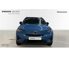 Volvo XC40 XC40 Recharge Core, Single Extended Range, Electrico de 2023 con 2.900 Km por 48.850 EUR.