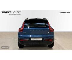Volvo XC40 XC40 Recharge Core, Single Extended Range, Electrico de 2023 con 2.900 Km por 48.850 EUR.