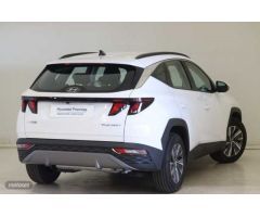 Hyundai Tucson 1.6 TGDI Maxx 4x2 de 2022 con 13.430 Km por 26.200 EUR. en Sevilla