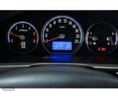 Hyundai Santa Fe 2.2crdi Comfort F 5pl. de 2009 con 174.051 Km por 9.990 EUR. en Madrid