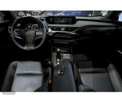 Lexus UX 300e Lury de 2022 con 2.218 Km por 33.390 EUR. en Madrid