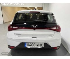 Hyundai i20 1.0 TGDI Klass 100 de 2023 con 5.460 Km por 18.000 EUR. en Badajoz