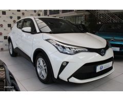 Toyota C-HR 1.8 125H ACTIVE HYBRID  5P de 2022 con 8.430 Km por 25.500 EUR. en Pontevedra