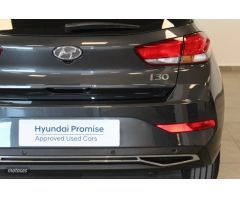 Hyundai i30 1.5 DPI Klass SLX de 2022 con 9.000 Km por 19.490 EUR. en Cadiz
