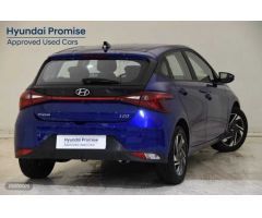 Hyundai i20 1.0 TGDI Klass 100 de 2023 con 15.850 Km por 15.900 EUR. en Sevilla