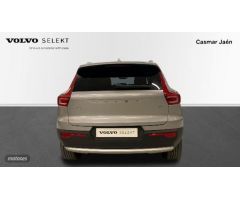 Volvo XC40 XC40 Core, B3 mild hybrid, Gasolina de 2023 con 774 Km por 48.700 EUR. en Jaen