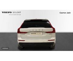 Volvo XC 60 XC60 D4 AWD Momentum Automatico de 2019 con 87.415 Km por 30.900 EUR. en Jaen