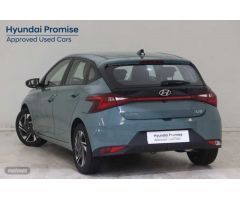Hyundai i20 1.0 TGDI Klass 100 de 2023 con 12.117 Km por 17.300 EUR. en Granada