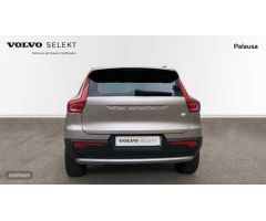 Volvo XC40 1.5 T4 PHEV RECHARGE CORE DCT 5P de 2023 con 17.039 Km por 41.995 EUR. en Valladolid