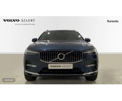 Volvo XC 60 XC60 Plus, B4 (diesel), Diesel, Bright de 2023 con 758 Km por 48.700 EUR. en Cadiz
