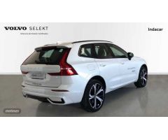 Volvo XC 60 XC60 Recharge Plus, T6 plug-in hybrid eAWD, Electrico/Gasolina, Dark de 2023 con 26.131