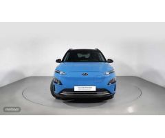 Hyundai Kona Electric Tecno 2C 100kW de 2023 con 29 Km por 35.800 EUR. en Barcelona