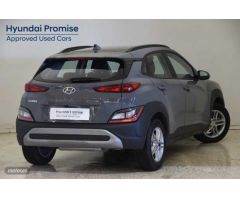 Hyundai Kona 1.0 TGDI Maxx 4x2 de 2023 con 8.915 Km por 21.995 EUR. en Sevilla