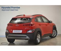 Hyundai Kona 1.0 TGDI Maxx 4x2 de 2023 con 15.475 Km por 21.995 EUR. en Sevilla