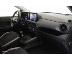 Hyundai i10 1.0 MPI Klass de 2023 con 14.757 Km por 14.900 EUR. en Girona