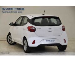 Hyundai i10 1.0 MPI Klass de 2023 con 10.284 Km por 13.800 EUR. en Barcelona