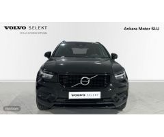 Volvo XC40 XC40 D3 R-Design Automatico de 2020 con 86.125 Km por 30.900 EUR. en Alicante