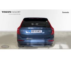 Volvo XC 90 XC90 Plus, B5 (diesel) AWD, Diesel, Dark, 7 Asientos de 2022 con 33.163 Km por 69.900 EU
