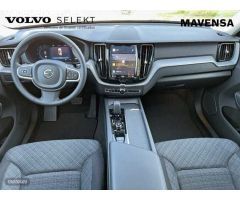 Volvo XC 60 XC60 Essential, B4 (diesel), Diesel de 2022 con 111 Km por 45.500 EUR. en Badajoz