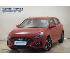 Hyundai i30 1.5 DPI Klass SLX 110 de 2023 con 11.871 Km por 19.400 EUR. en Huesca