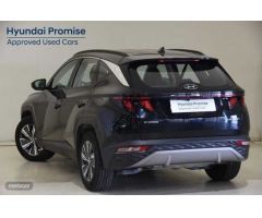 Hyundai Tucson 1.6 TGDI Maxx 4x2 de 2022 con 13.570 Km por 26.800 EUR. en Sevilla