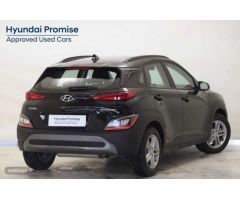 Hyundai Kona 1.0 TGDI Maxx 4x2 de 2023 con 7.728 Km por 21.400 EUR. en Huelva