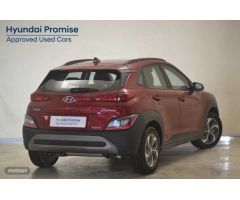 Hyundai Kona 1.6 GDI DT Maxx de 2023 con 4.919 Km por 24.917 EUR. en Madrid