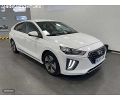 Hyundai Ioniq 1.6 GDI Klass Nav de 2019 con 78.000 Km por 16.990 EUR. en Madrid