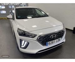 Hyundai Ioniq 1.6 GDI Klass Nav de 2019 con 78.000 Km por 16.990 EUR. en Madrid