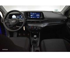 Hyundai i20 1.2 MPI Klass de 2023 con 8.108 Km por 17.900 EUR. en Cadiz