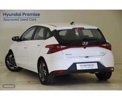Hyundai i20 1.2 MPI Klass de 2023 con 6.874 Km por 17.900 EUR. en Cadiz