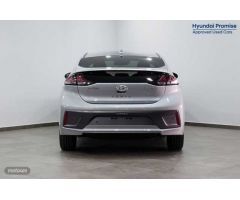 Hyundai Ioniq 100kW Tecno de 2021 con 4.000 Km por 26.500 EUR. en Alicante