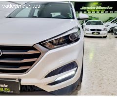 Hyundai Tucson 1.6 gdi essence de 2018 con 65.000 Km por 15.500 EUR. en Sevilla