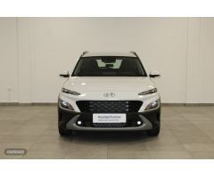 Hyundai Kona 1.0 TGDI Maxx de 2023 con 10.472 Km por 212.290 EUR. en Cadiz