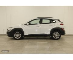 Hyundai Kona 1.0 TGDI Maxx de 2023 con 10.472 Km por 212.290 EUR. en Cadiz