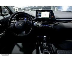 Toyota C-HR 180h Advance de 2020 con 86.934 Km por 22.690 EUR. en Madrid