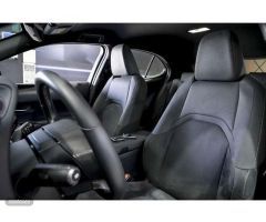 Lexus UX 250h Business Navigation 2wd de 2019 con 94.143 Km por 25.890 EUR. en Madrid