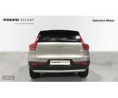 Volvo XC40 XC40 Recharge Core, T4 plug-in hybrid, Electrico de 2023 con 24.110 Km por 41.900 EUR. en