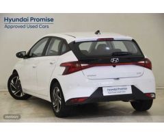 Hyundai i20 1.0 TGDI Klass 100 de 2023 con 11.800 Km por 17.500 EUR. en Valencia
