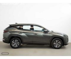 Hyundai Tucson 1.6 TGDI Klass 4x2 de 2023 con 11.890 Km por 24.490 EUR. en Cadiz