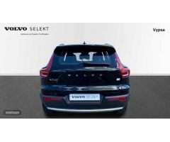 Volvo XC40 1.5 T4 PHEV RECHARGE CORE DCT 211 5P de 2023 con 30.299 Km por 41.500 EUR. en Malaga