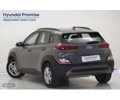 Hyundai Kona 1.0 TGDI Maxx 4x2 de 2023 con 17.860 Km por 20.590 EUR. en Malaga
