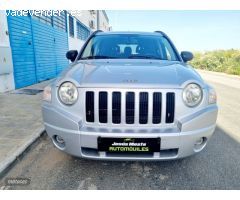 Jeep Compass 2.0 crd limited de 2007 con 200.000 Km por 6.500 EUR. en Sevilla